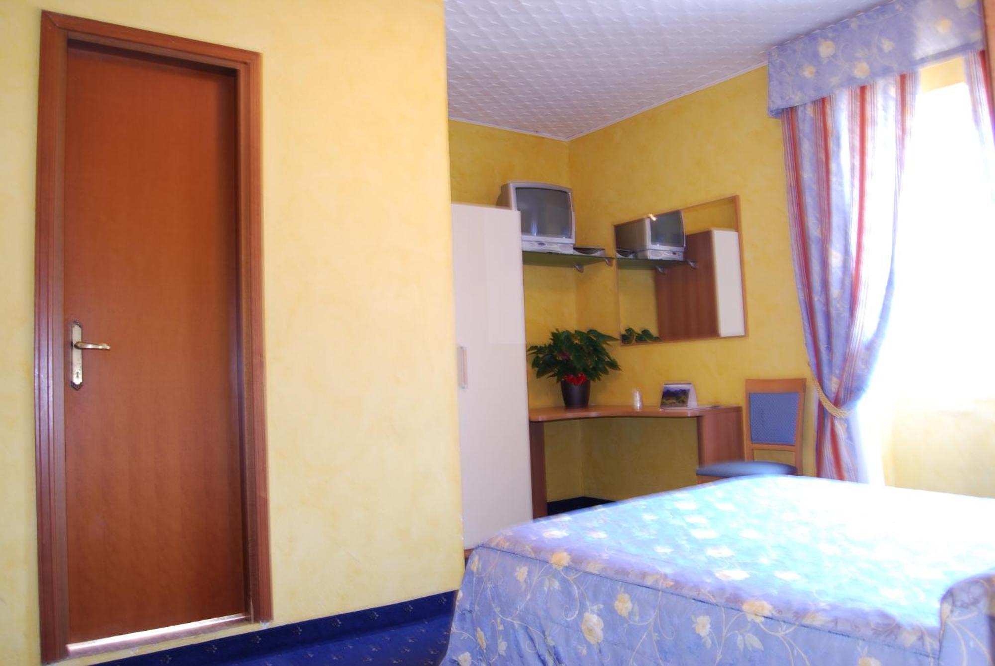 Hotel Beata Giovannina Verbania Luaran gambar